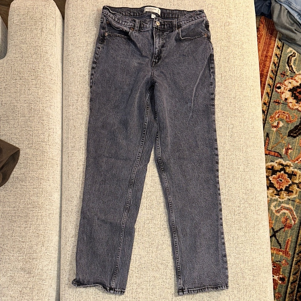 Abercrombie & Fitch Women's Black Straight Leg Jeans